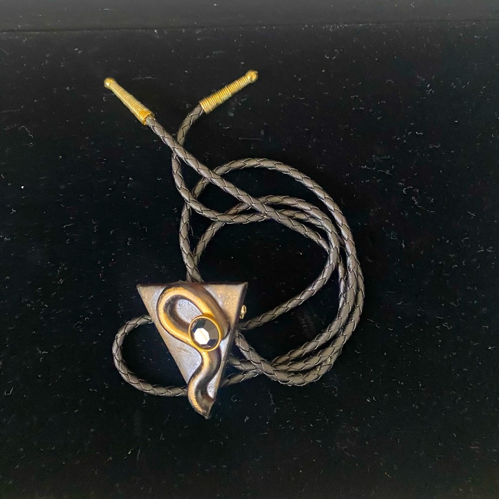 Abstract Bolo